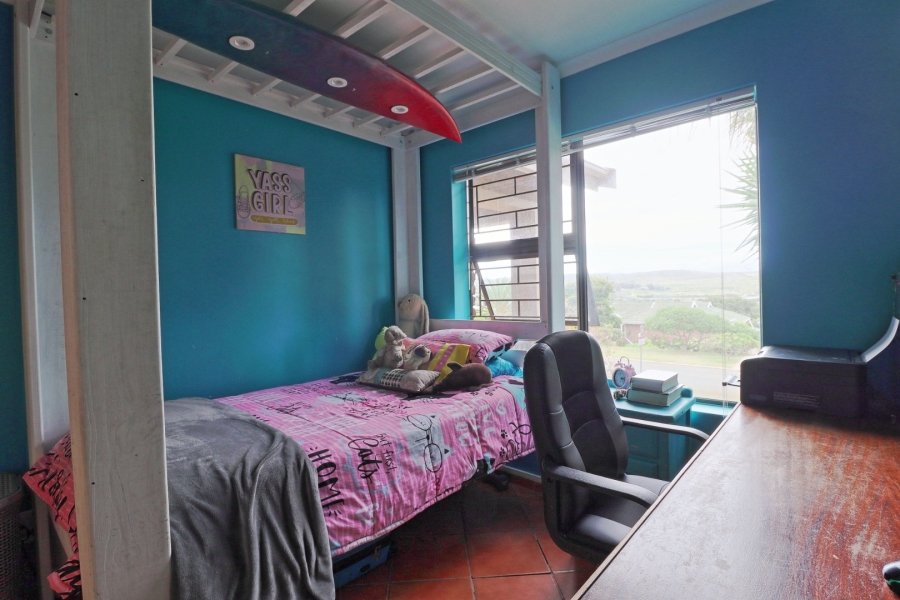 3 Bedroom Property for Sale in Hartenbos Heuwels Western Cape